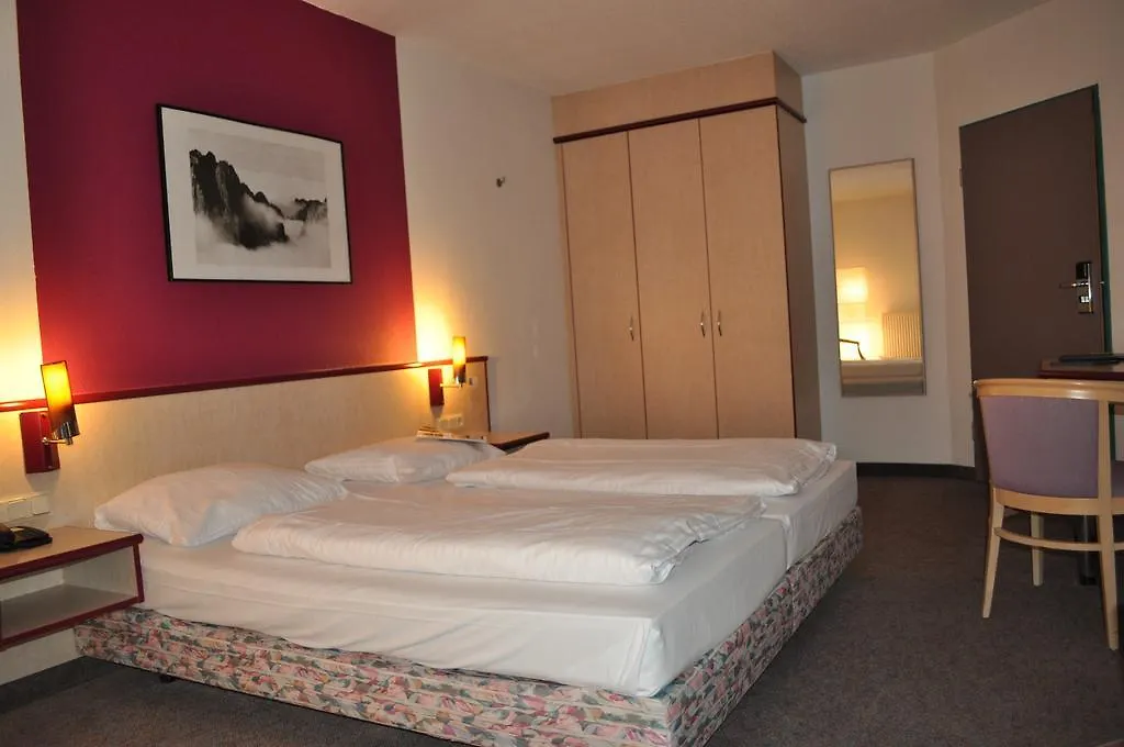 Halbersbacher Airport Hotel Frankfurt Mörfelden-Walldorf