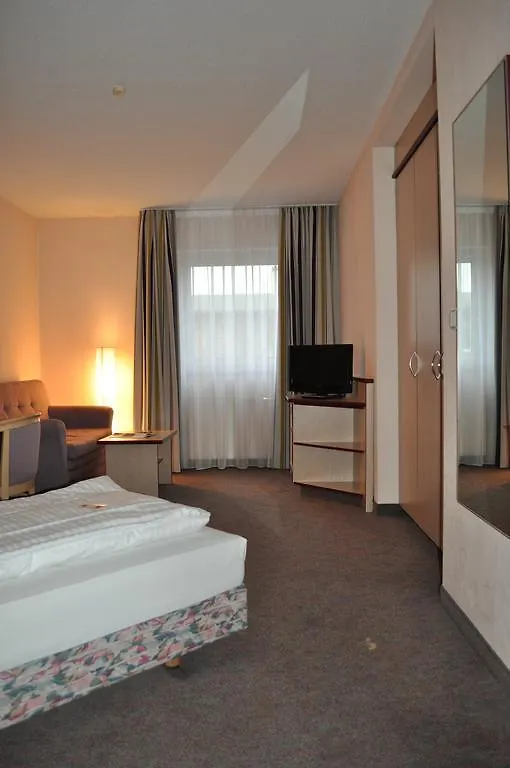 Halbersbacher Airport Hotel Frankfurt Mörfelden-Walldorf
