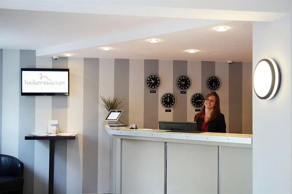 Halbersbacher Airport Hotel Frankfurt Mörfelden-Walldorf 3*,